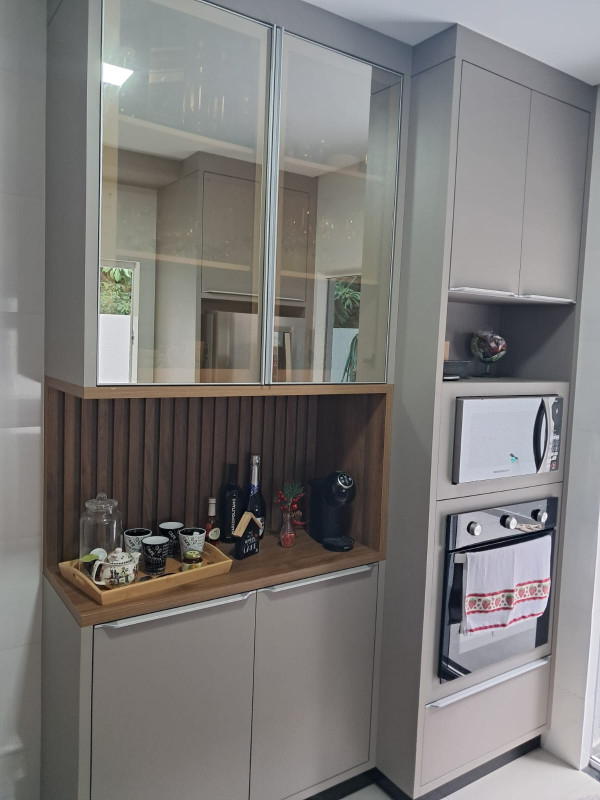 SOBRADO 01 SUÍTE + 01 QUARTO - FRARON