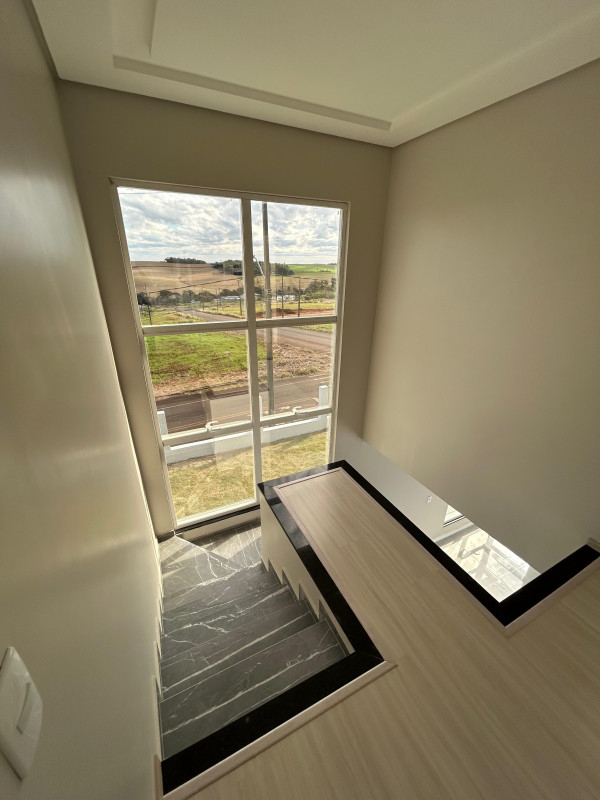 SOBRADO ALTO PADRÃO 03 QUARTOS - FRARON